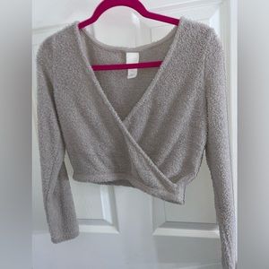 H&M long sleeve top
